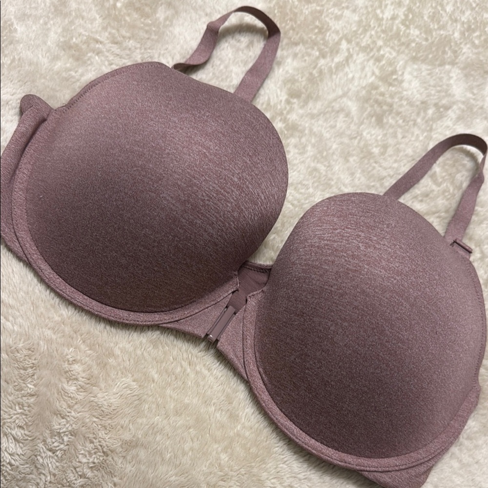 Torrid NWOT Front Close Push Up Bra